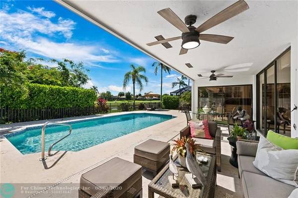 10231 Sunset Bend Dr, Boca Raton, FL 33428