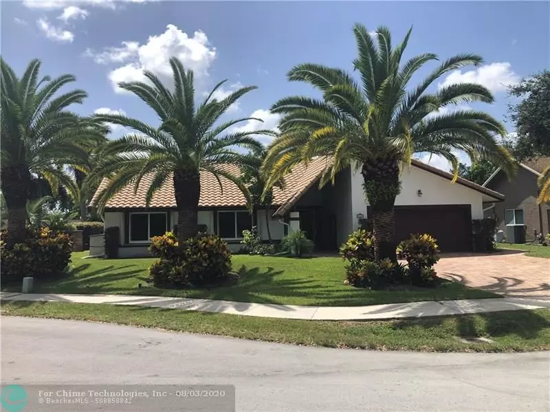 1661 NW 93rd Ave, Plantation, FL 33322