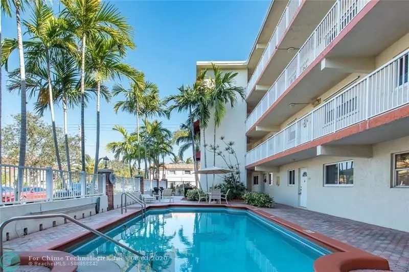 1220 NE 3rd St  #102, Fort Lauderdale, FL 33301