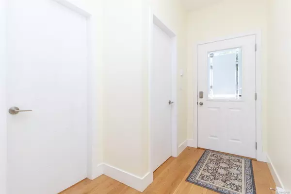 Langford, BC V9B 0R3,918 Nel Hamerton Pl