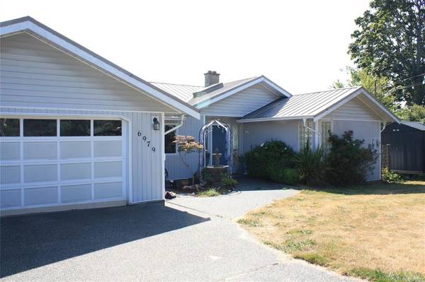 Sooke, BC V9Z 0T4,6979 Sea Lion Way