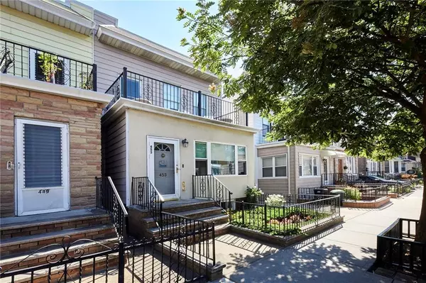 Brooklyn, NY 11209,453 83 ST