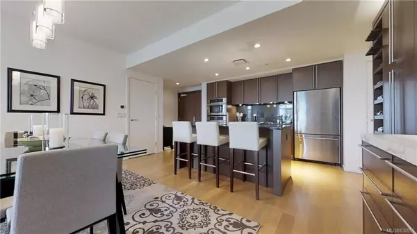 Victoria, BC V9A 0A1,100 Saghalie Rd #109