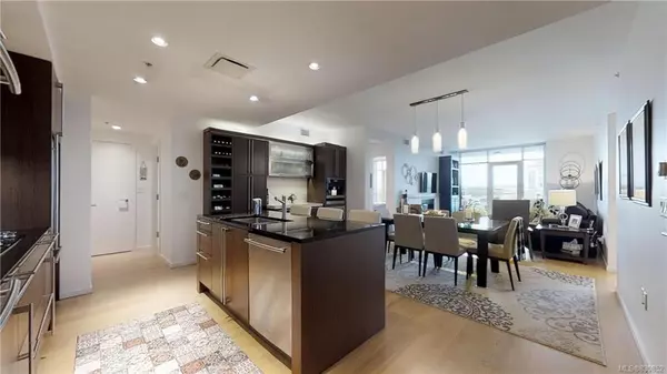 Victoria, BC V9A 0A1,100 Saghalie Rd #109