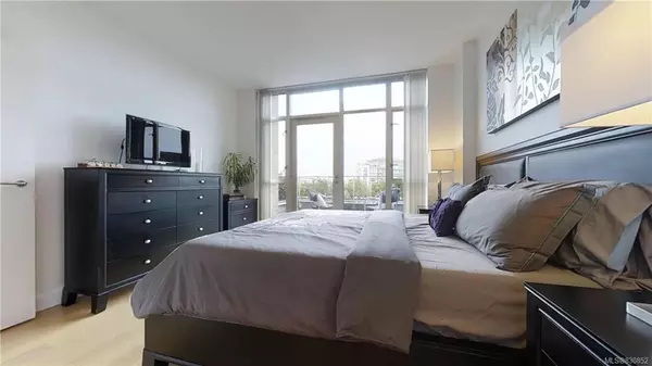 Victoria, BC V9A 0A1,100 Saghalie Rd #109
