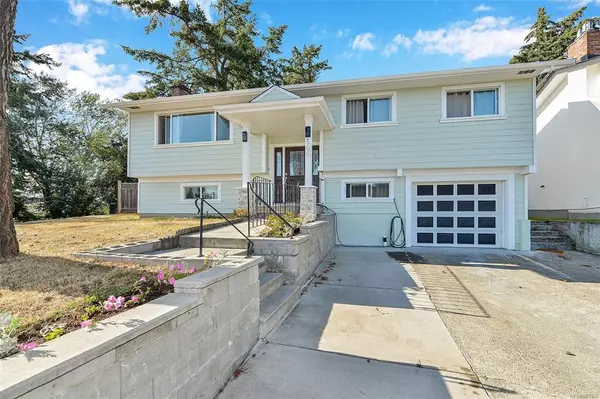 Saanich, BC V8Z 6E6,506 Judah St