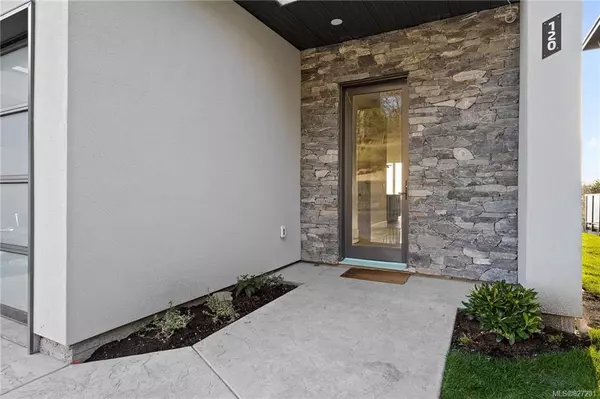 Colwood, BC V9C 0M2,539 Delora Dr #120