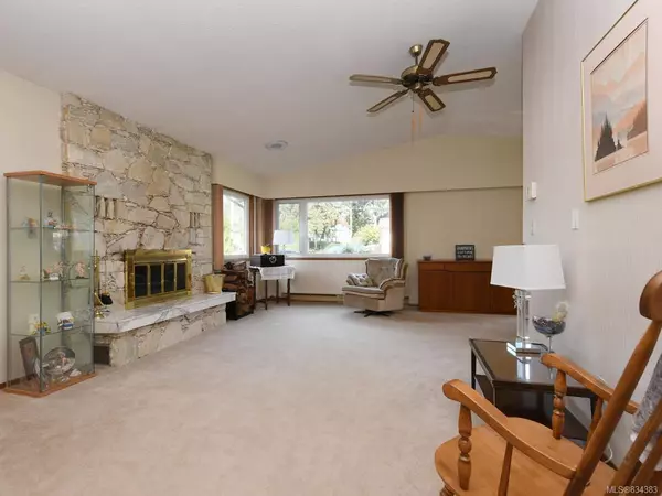 Colwood, BC V9C 2L1,617 Eiderwood Pl