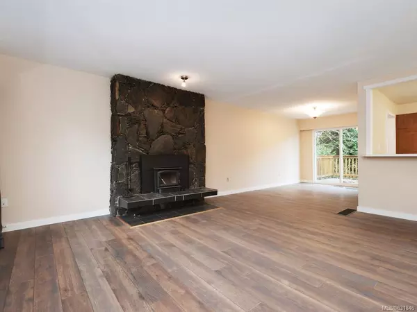 Colwood, BC V9B 2P8,390 Wale Rd