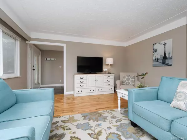 Colwood, BC V9C 2C6,320 Benhomer Dr