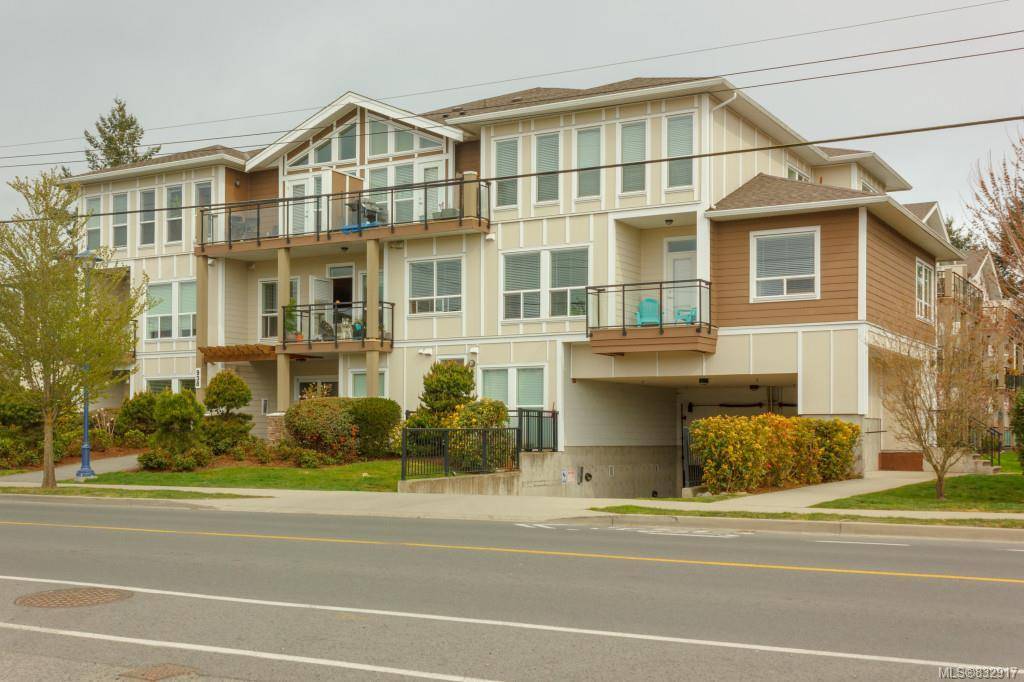 Langford, BC V9B 2S3,938 Dunford Ave #208