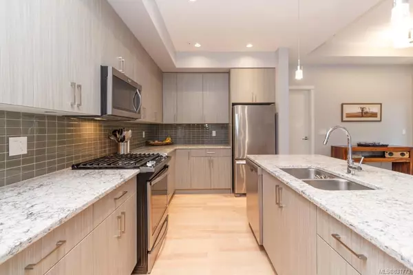 Colwood, BC V9C 0M7,3111B Havenwood Lane #204