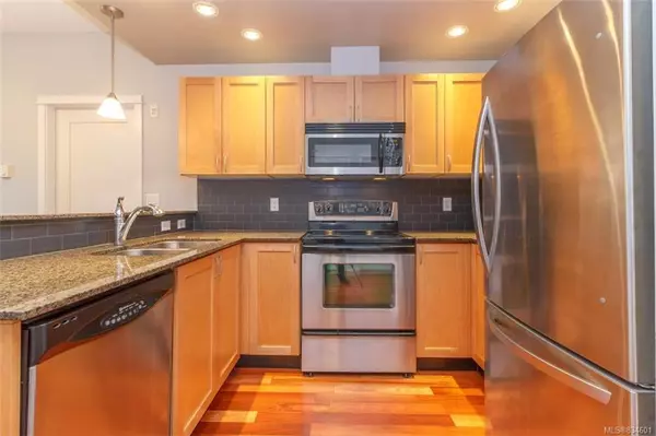 Colwood, BC V9C 0C3,627 Brookside Rd #302