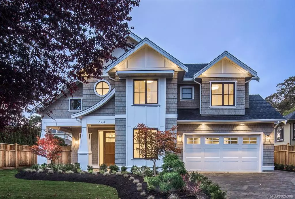 Oak Bay, BC V8S 4W4,724 Oliver St