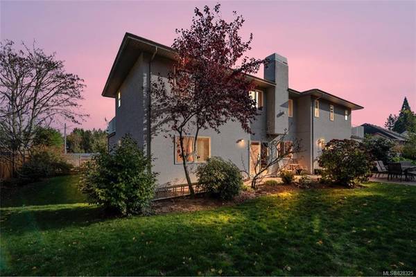 Central Saanich, BC V8Z 5Z8,6296 Marie Meadows Rd