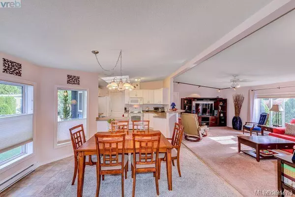 Langford, BC V9B 4V4,2587 Selwyn Rd #64