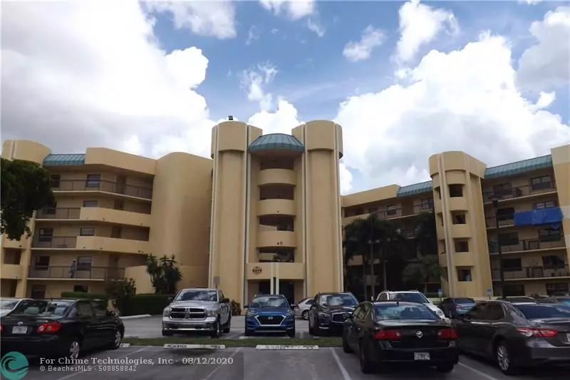 6475 W Oakland Park Blvd  #308, Lauderhill, FL 33313