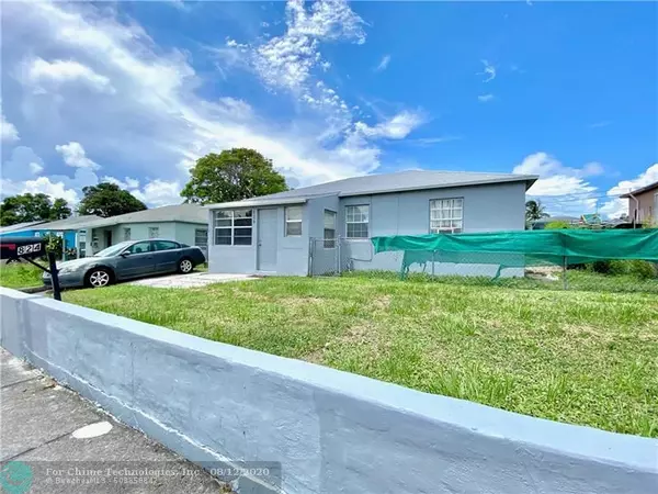 Riviera Beach, FL 33404,824 W 2nd St