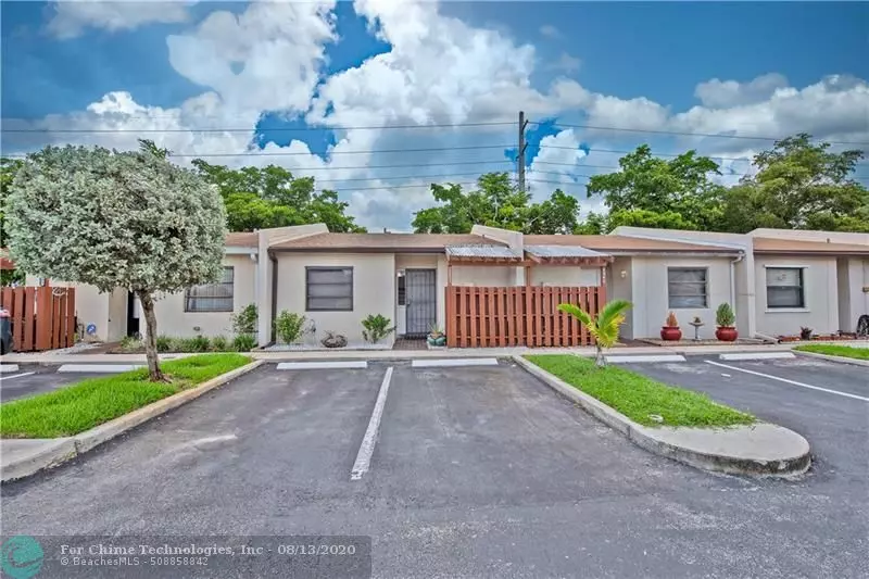 1751 NW 92nd Ave, Pembroke Pines, FL 33024