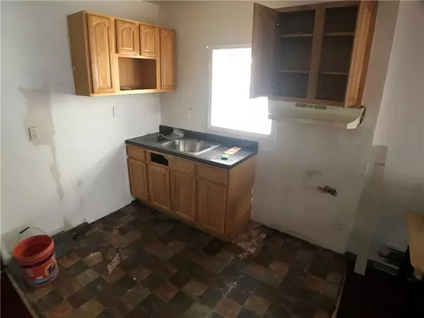 Brooklyn, NY 11207,341 Warwick ST