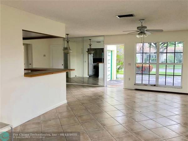 9494 NW 26TH ST, Sunrise, FL 33322