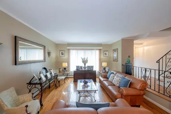 Brooklyn, NY 11236,10571 Flatlands 3 ST