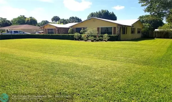 1105 SW 6th ST, Okeechobee, FL 34974