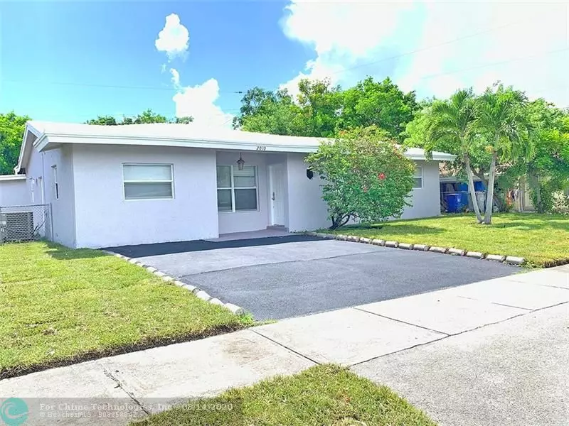 2010 NE 2ND AV, Pompano Beach, FL 33060