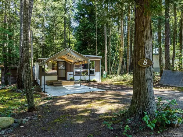 Lantzville, BC V0R 2H0,7071 Lantzville Rd #8