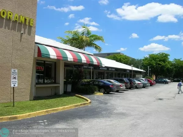 Plantation, FL 33324,8269 W Broward Blvd