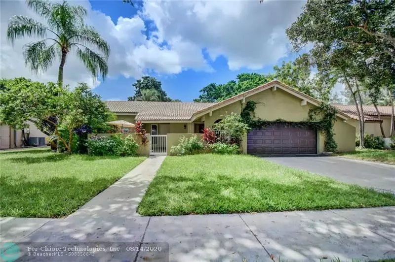 Boca Raton, FL 33433,8880 E Escondido Way E