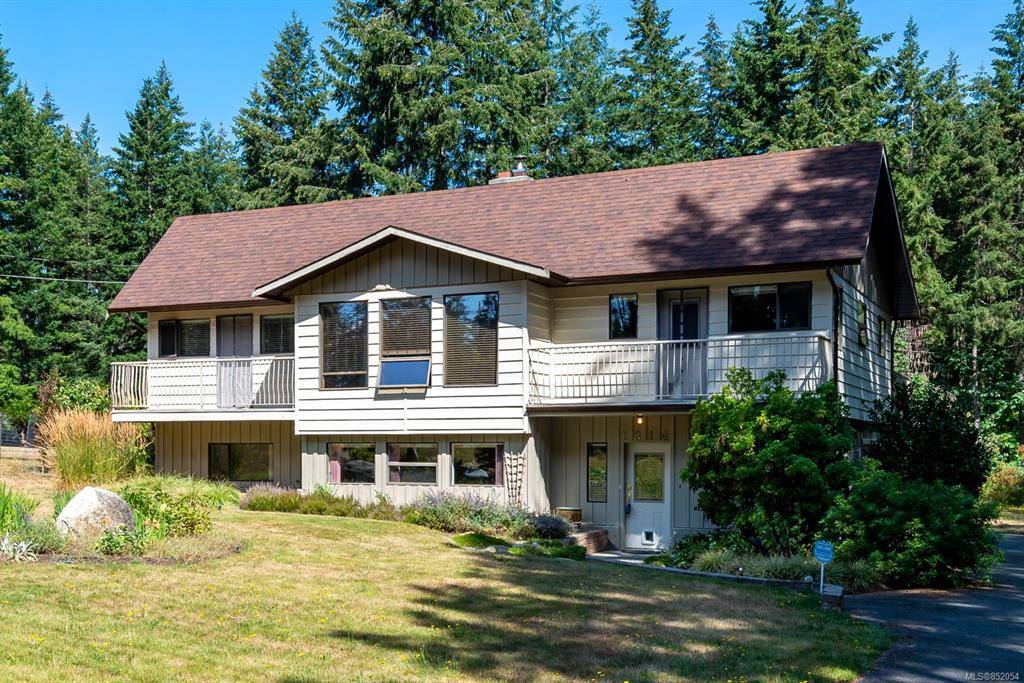 Comox, BC V9M 3Z3,1814 Daye Rd