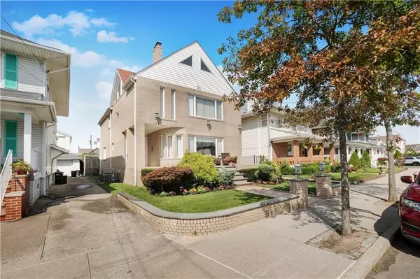 439 Beach 139 ST, Queens, NY 11694