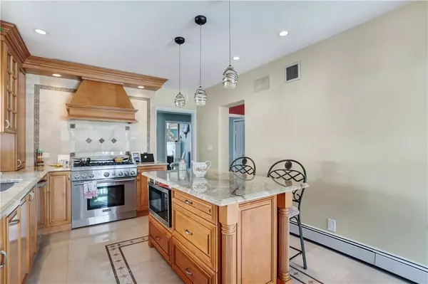 Queens, NY 11694,439 Beach 139 ST