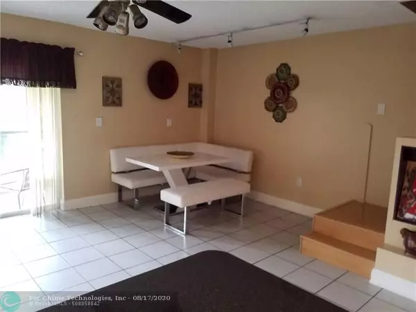 Coral Springs, FL 33065,9050 NW 28th St  #120