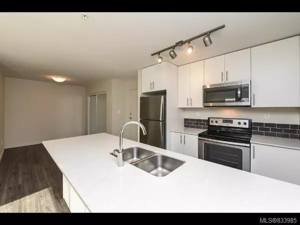 Courtenay, BC,1944 Riverside Lane #216