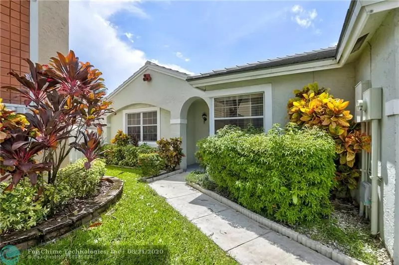 867 NW 99TH AVE, Plantation, FL 33324