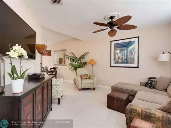 Lauderdale By The Sea, FL 33062,1900 Oceanwalk Ln  #130