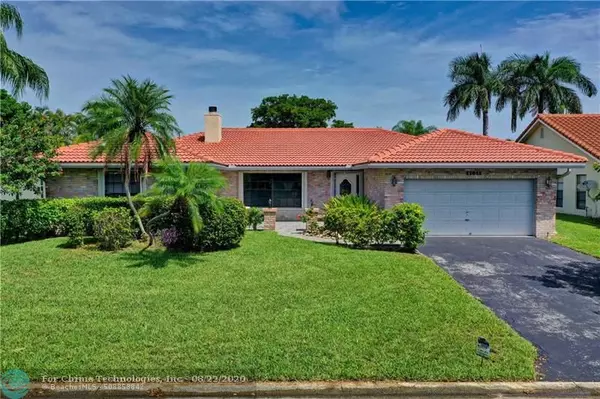 11011 NW 2nd St, Coral Springs, FL 33071