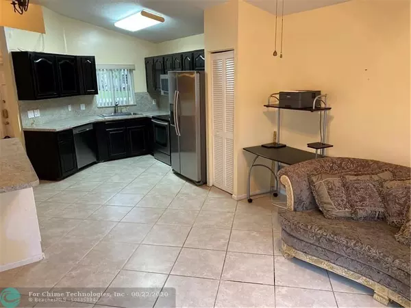 Pembroke Pines, FL 33029,295 SW 180th Ave