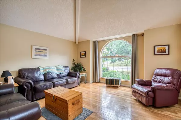 Cobble Hill, BC V0R 1L4,3581 Sitka Way