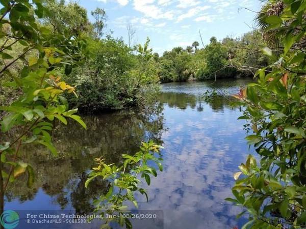 Fort Pierce, FL 34981,2301 Canoe Creek Ln