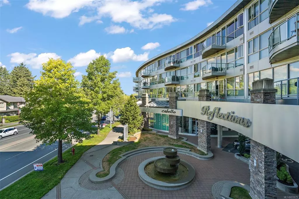 Langford, BC V9B 0H4,2745 Veterans Memorial Pkwy #324
