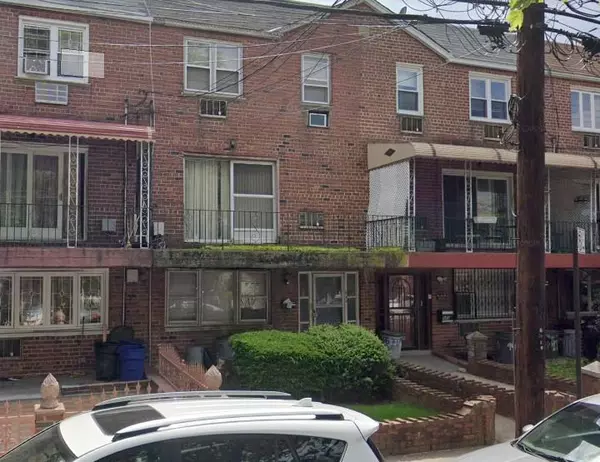 942 East 83 ST, Brooklyn, NY 11236