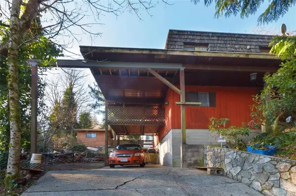 Colwood, BC V9C 3H8,813 Cecil Blogg Dr