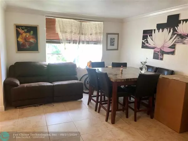 Hialeah, FL 33012,1805 W 56th St  #412