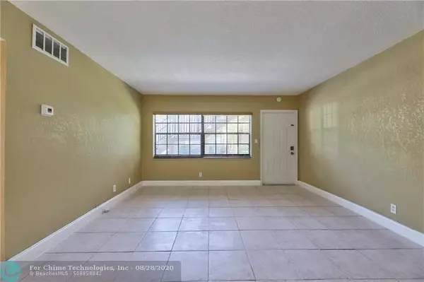 Coral Springs, FL 33065,2620 Riverside Dr  #2620