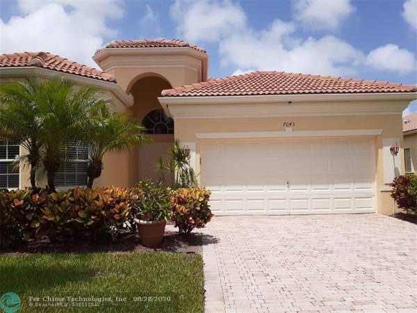 7043 Vivaldi Ln, Delray Beach, FL 33446