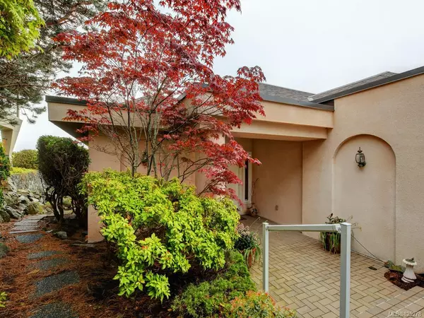 Victoria, BC V8S 4J5,1969 Fairfield Pl