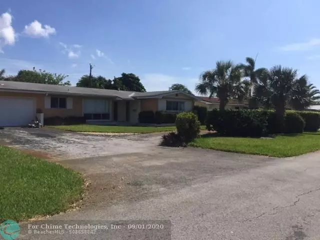 2051 NE 26th St, Lighthouse Point, FL 33064